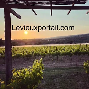 Bed & Breakfast Le Vieux Portail, Saint-Saturnin-les-Apt