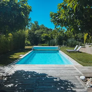 Ferienhaus L'ancien Poulailler- The Old Hen House, Saint-Saturnin-d'Apt